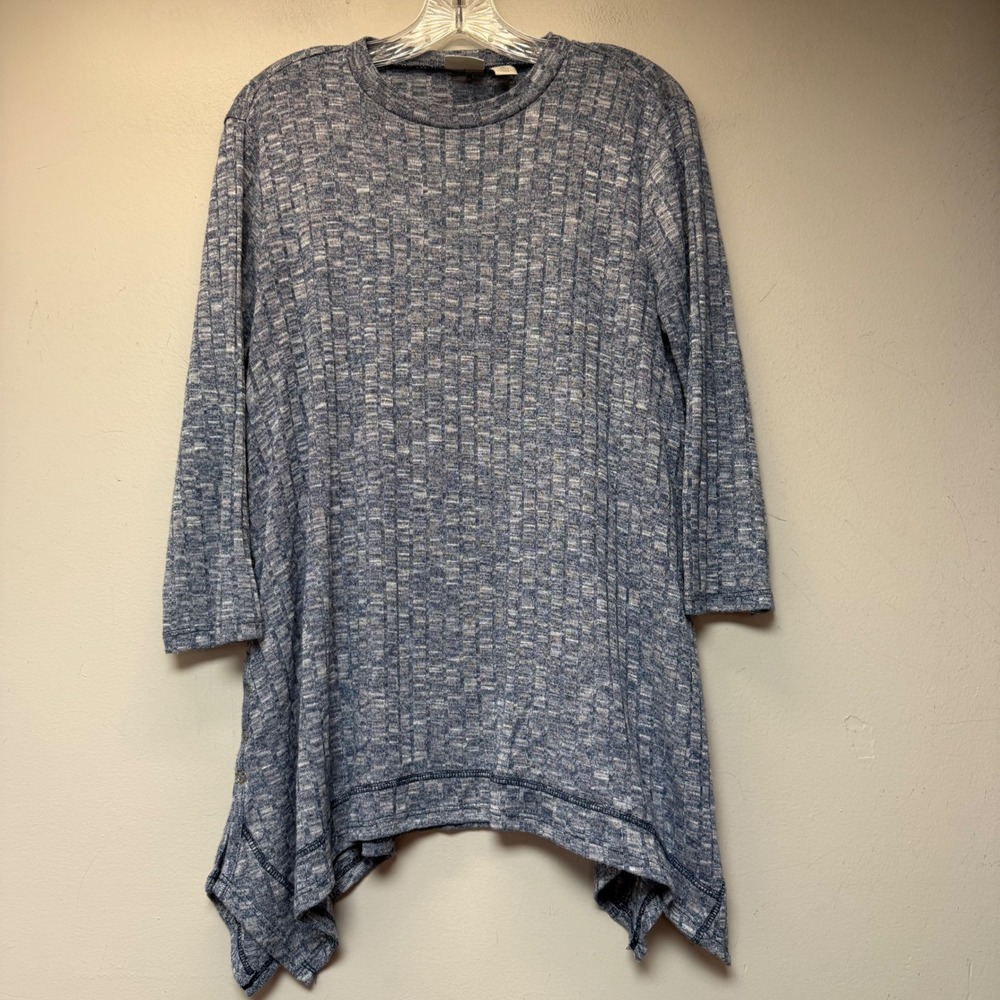 Zenergy by Chicos Tunic Top Womens 2 Large Blue Excellent Ribbed Sharkbite Hem